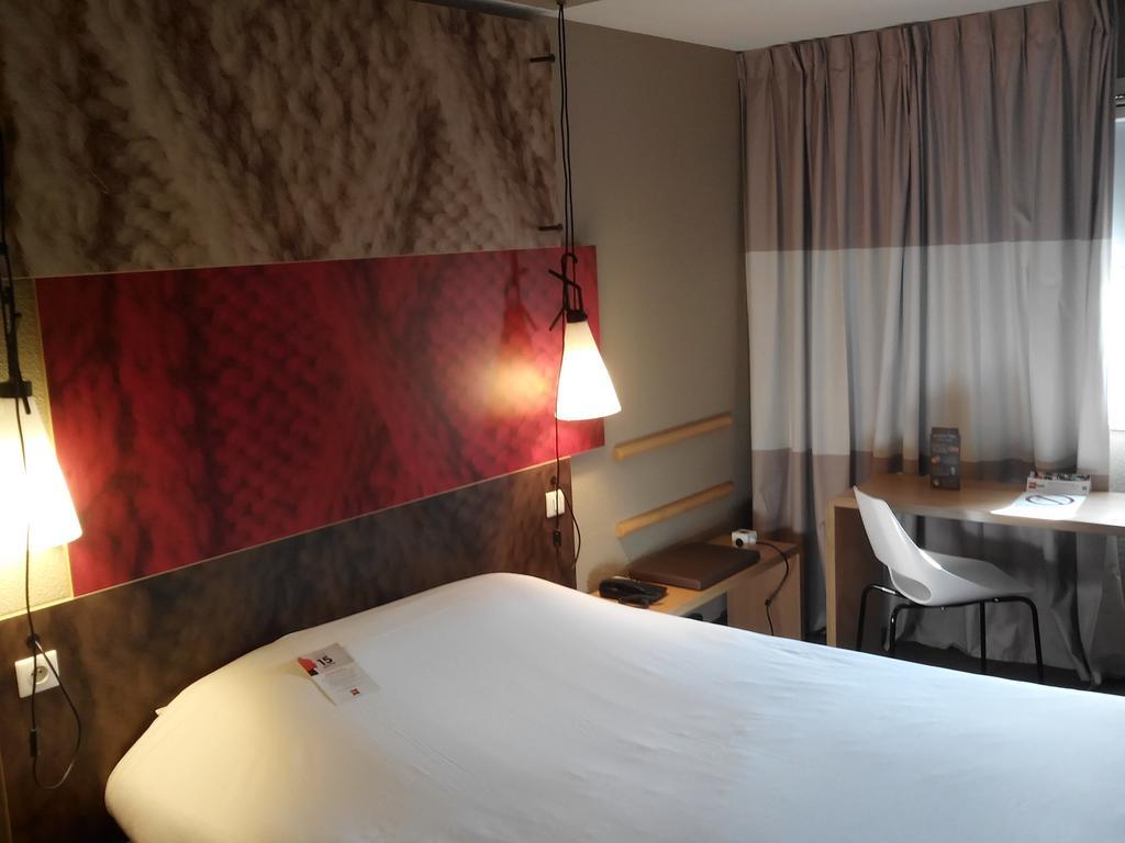 Ibis Aeroport Bale Mulhouse Hotel Saint-Louis  Bagian luar foto